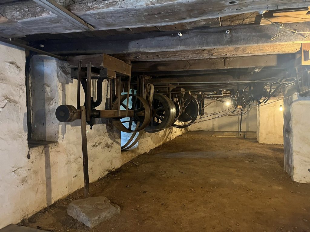 The basement of the wagon works.